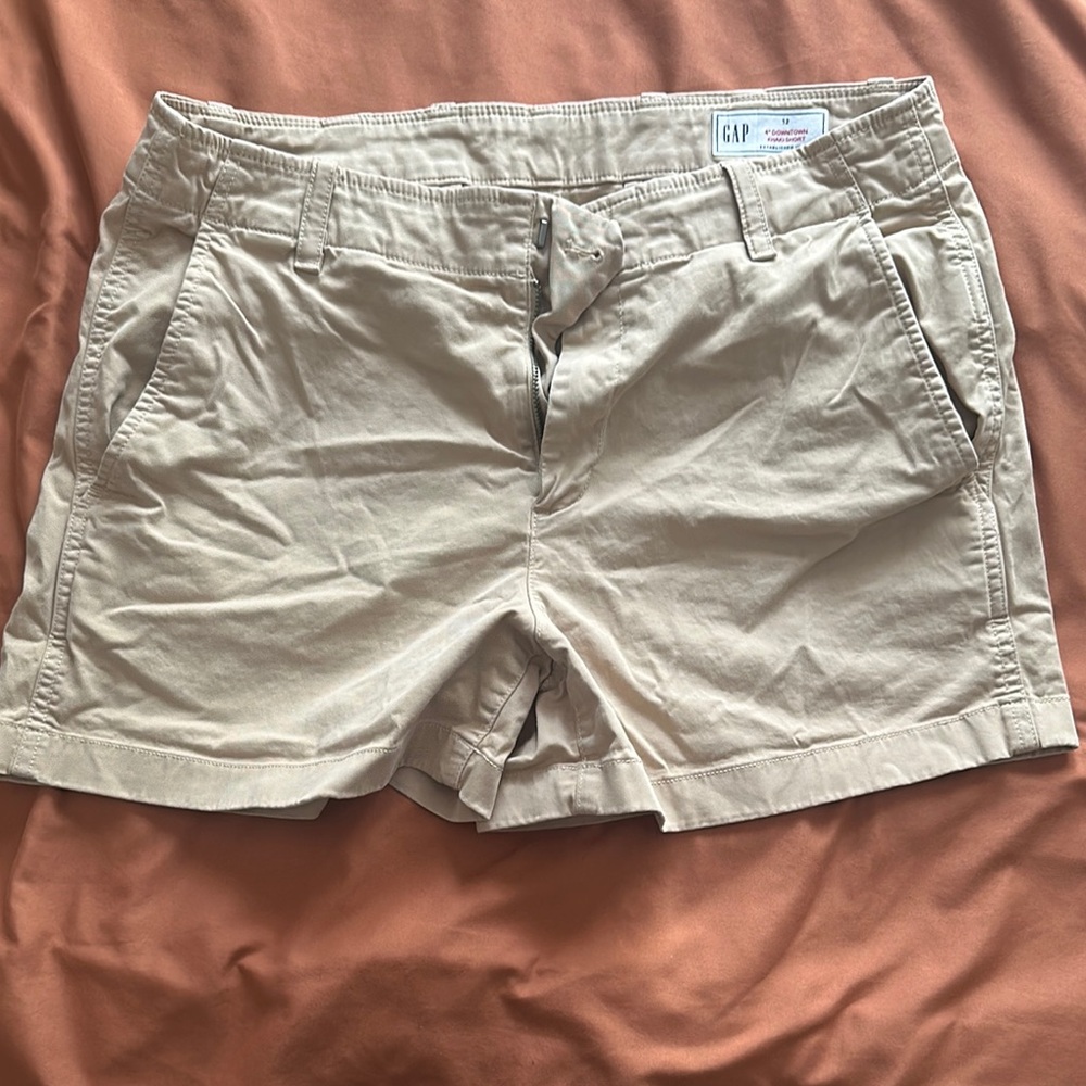 GAP Women's Beige Chino Bermuda Shorts